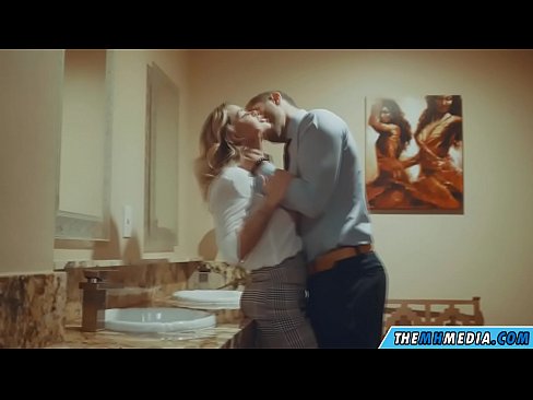 ❤️ Quando una bionda formosa ti seduce in un bagno pubblico ☑ Porno belloal it.porn-mz-com.ru ❌️❤